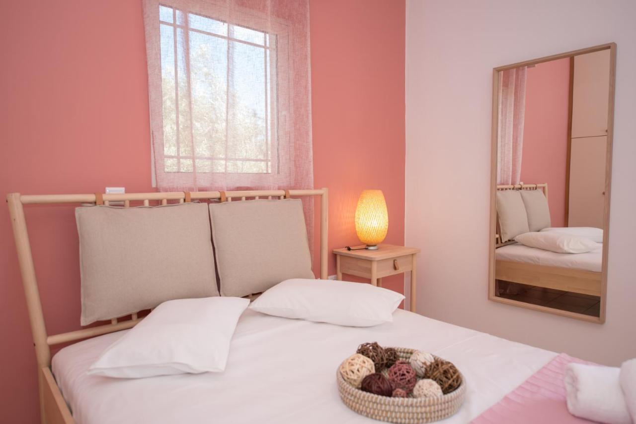 Elaia - Apartments & Studios Lefkada City ภายนอก รูปภาพ
