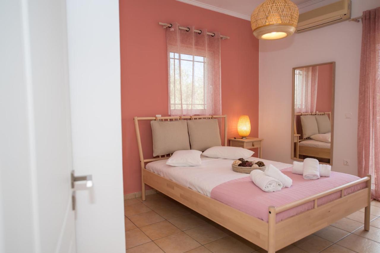 Elaia - Apartments & Studios Lefkada City ภายนอก รูปภาพ